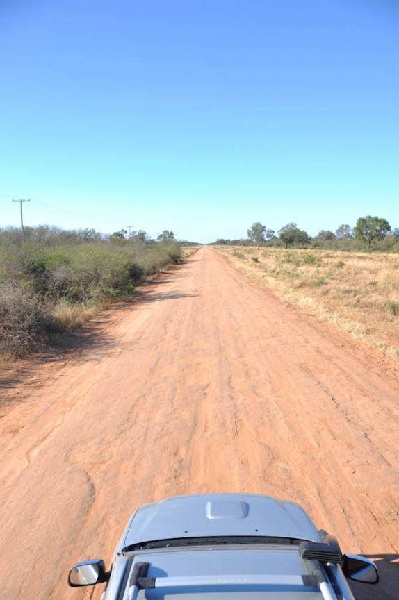 Atravessando as vastidões do Chaco paraguaio